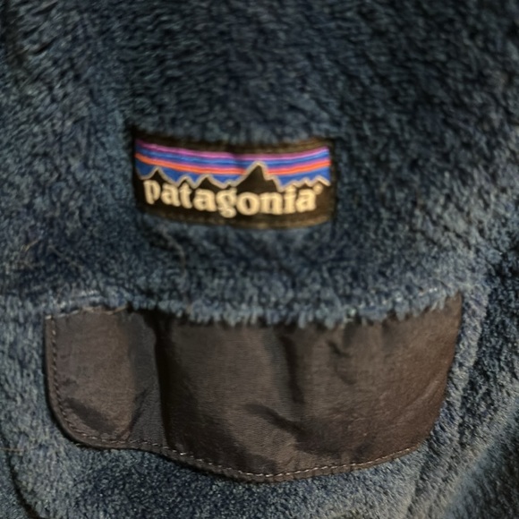 Patagonia Navy Vest, smoke free home, great condition! - Picture 3 of 4